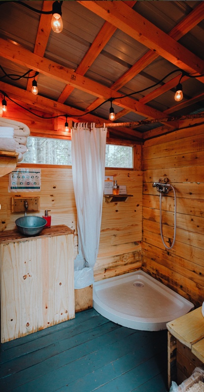 Salle de bain Canopée-lit