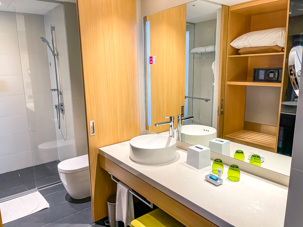 aloft dubai creek—