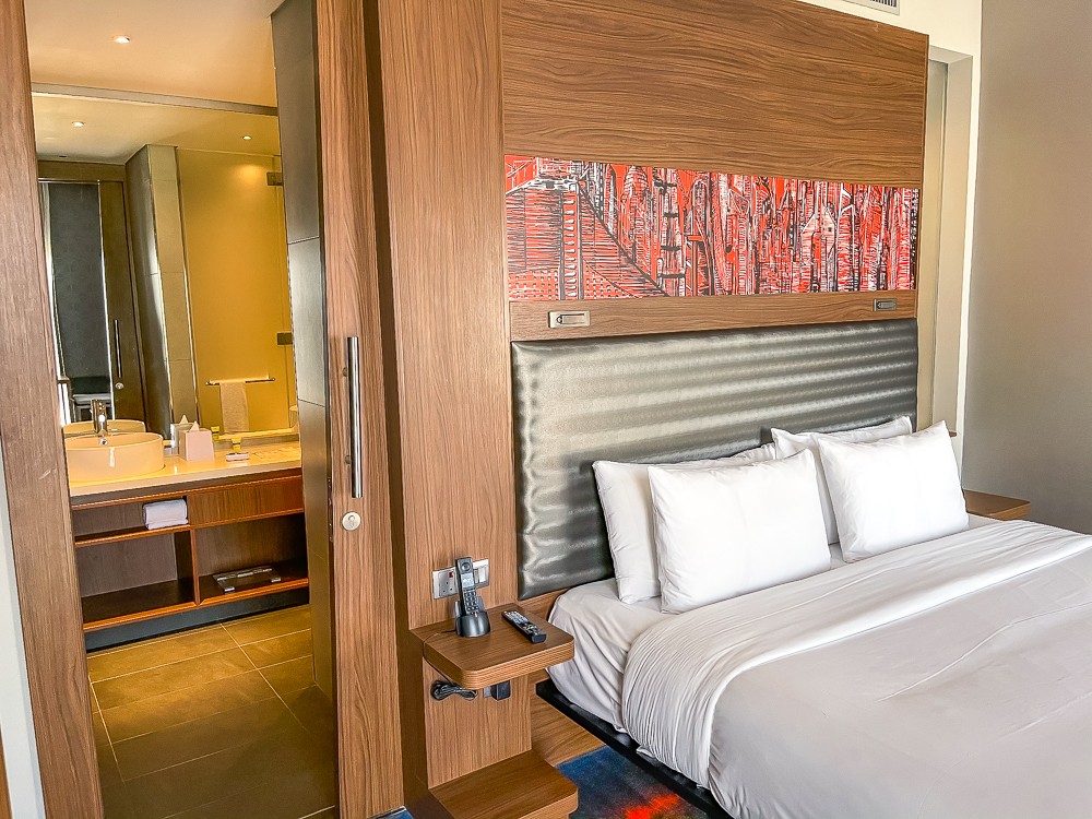 aloft me-aisam, dubai—