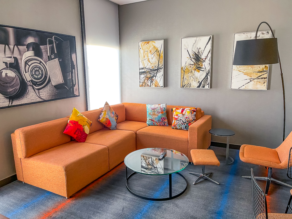 aloft me-aisam, dubai—