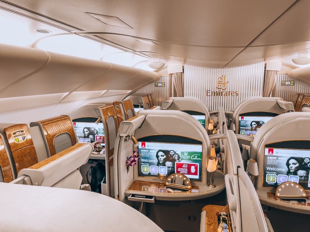 Dxb Cdg Emirates F
