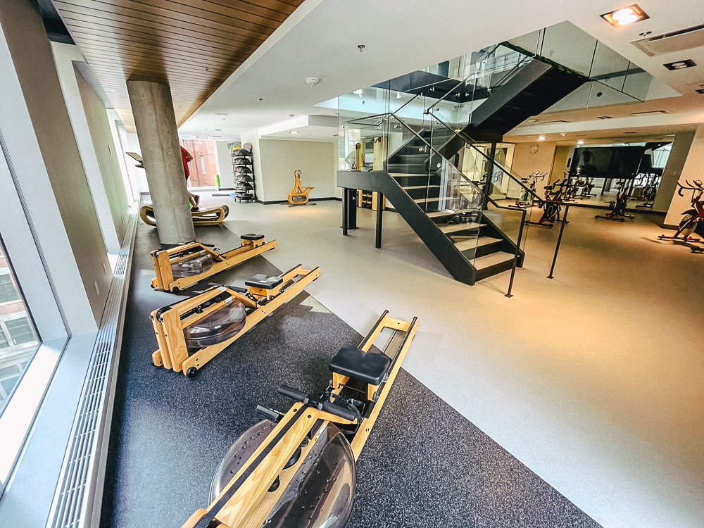 humaniti hotel montreal—