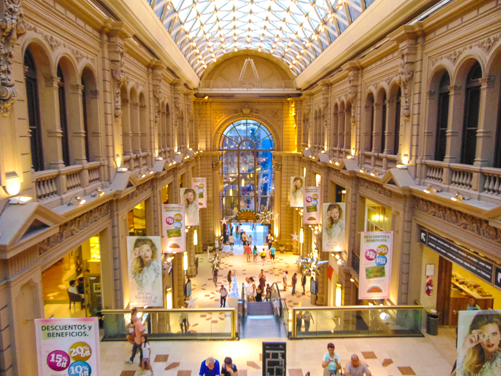 Centre ville interieur des Galerias Pacifico