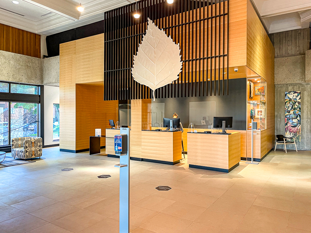 Réception du Delta Hotels Mont Saint Anne Marriott