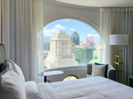 Montreal Marriott Chateau Champlain