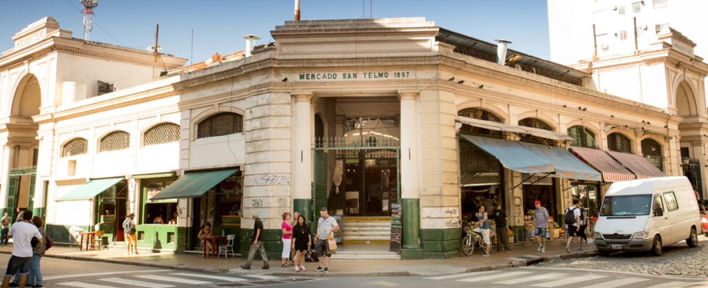 Marche de San Telmo Credit office du tourisme Buenos Aires