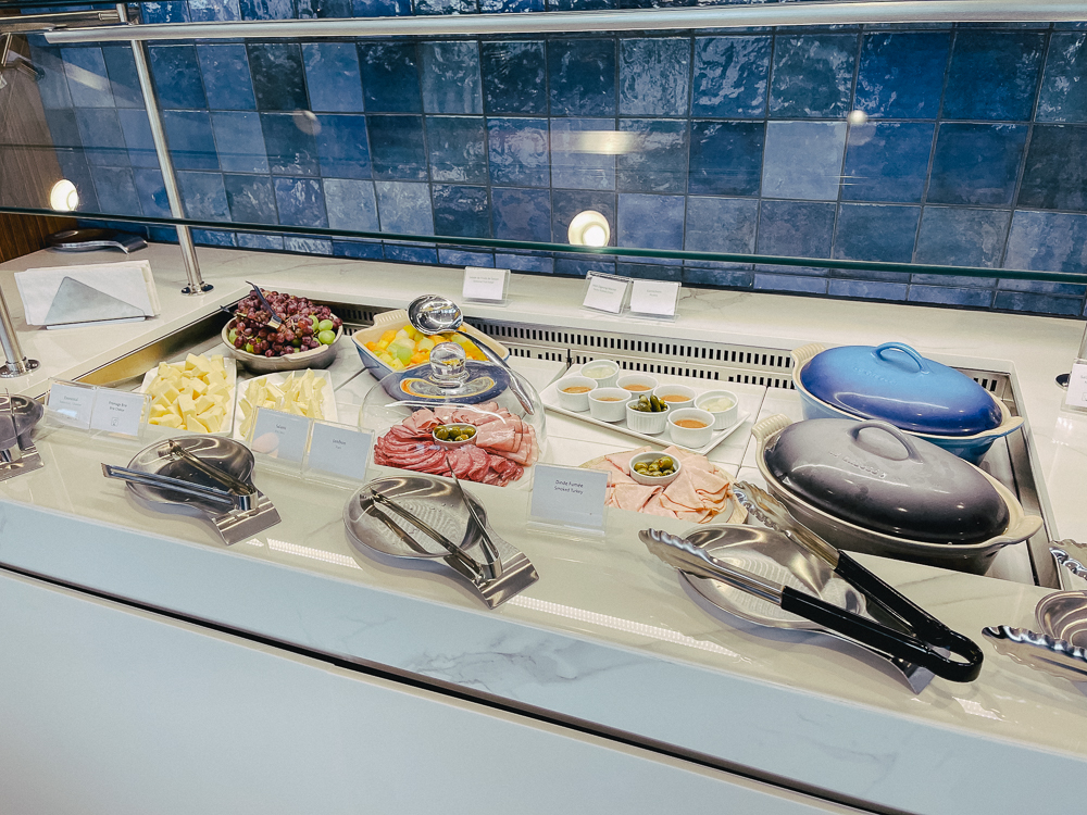 Salon Air France Montreal YUL