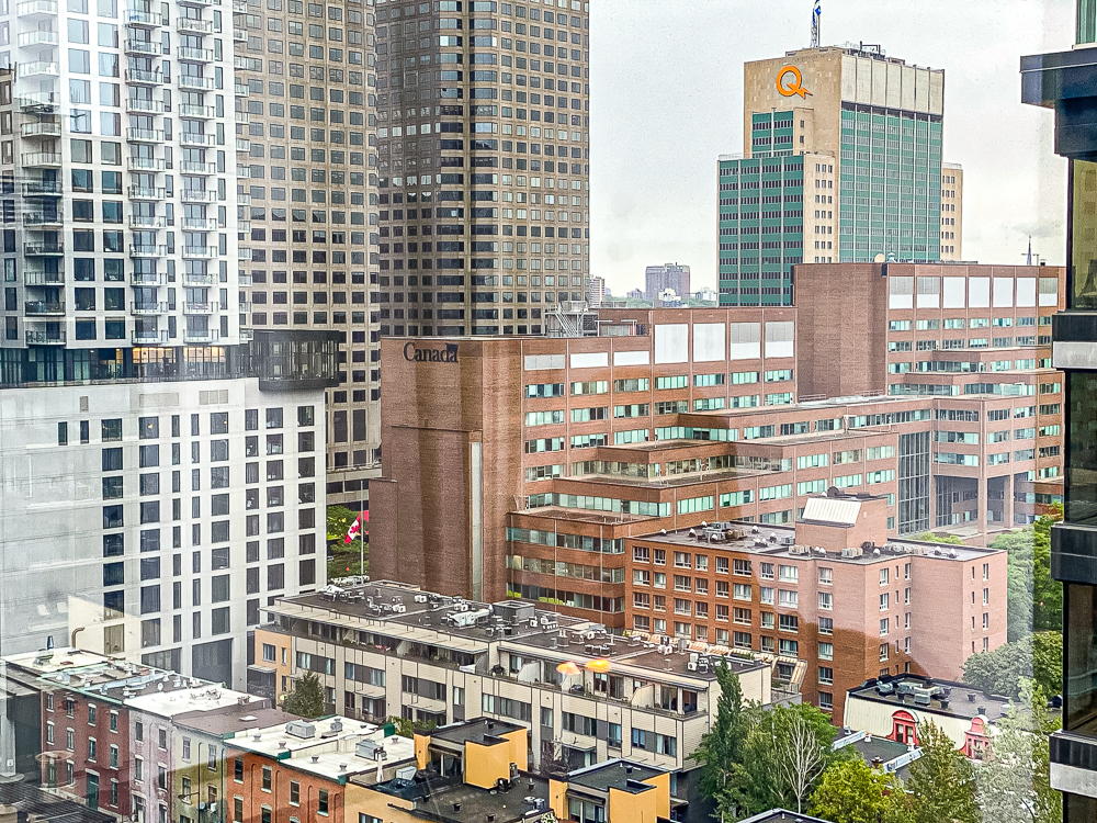 Suite Hero Presidentielle Humaniti Hotel Montreal