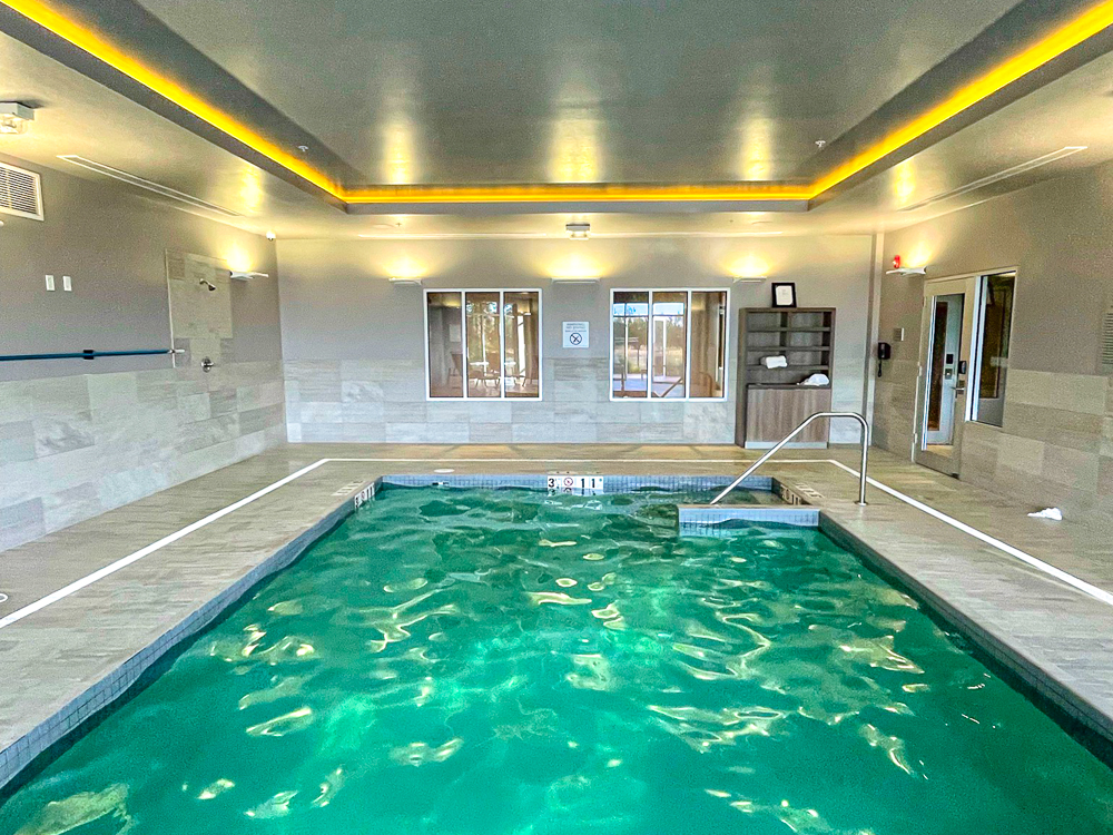 Courtyard Saskatoon Airport – Piscine