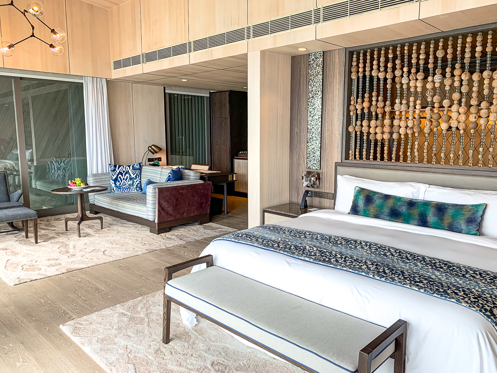 The St. Regis Maldives Vommuli Resort