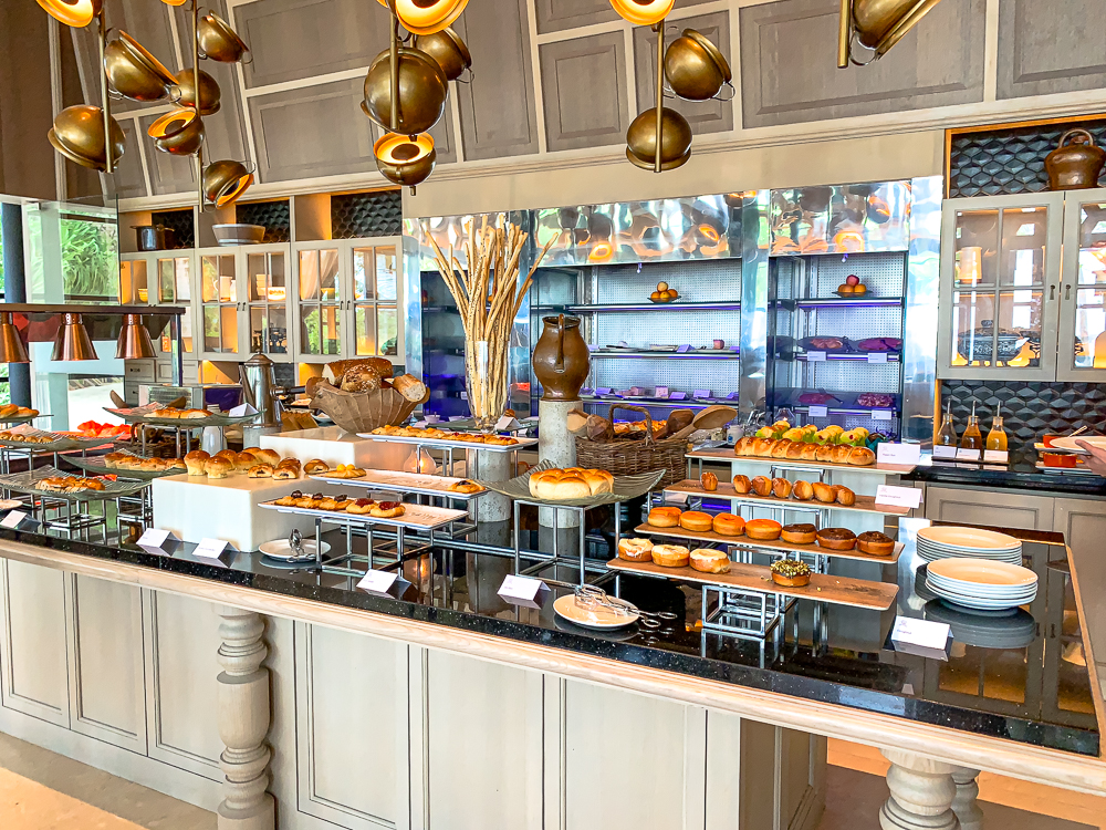 The St. Regis Maldives Vommuli Resort