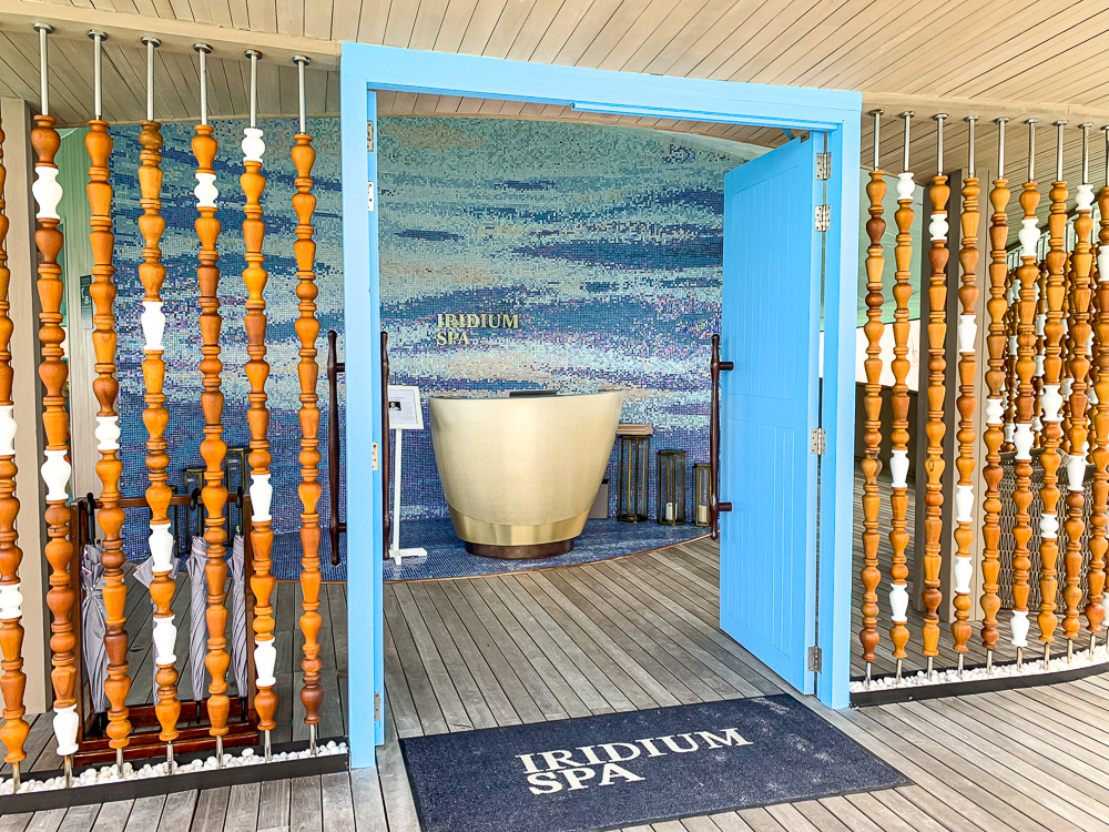 The St. Regis Maldives Vommuli Resort