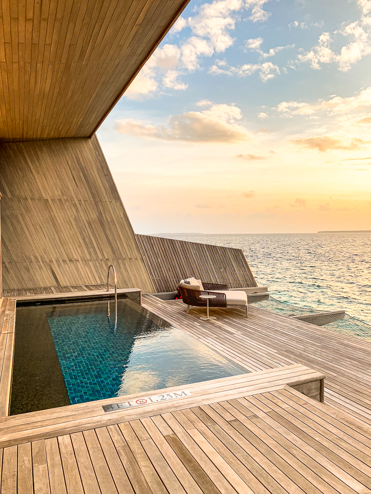 The St. Regis Maldives Vommuli Resort
