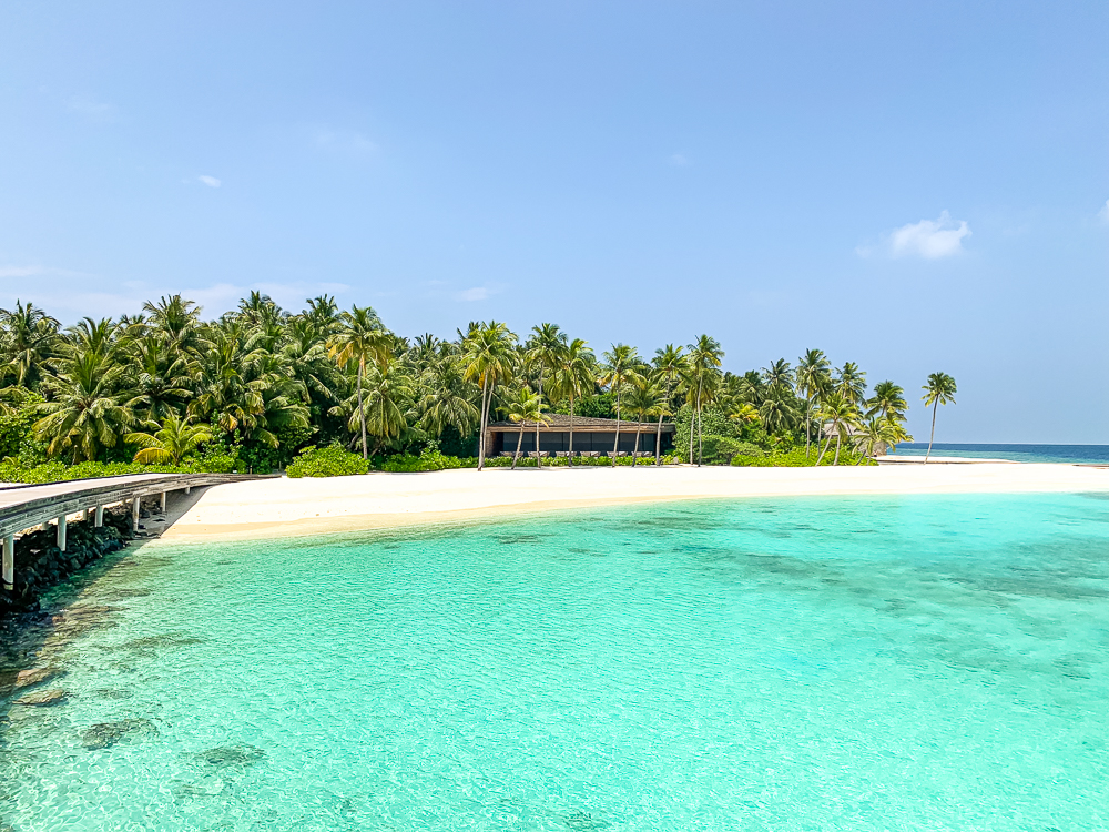 The St. Regis Maldives Vommuli Resort