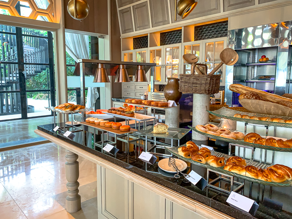 The St. Regis Maldives Vommuli Resort