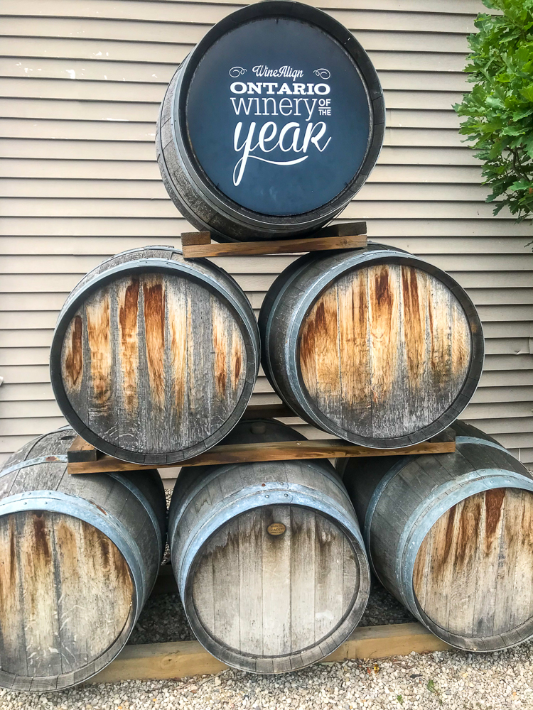 Wine Tonneaux Align - Vignobles Niagara