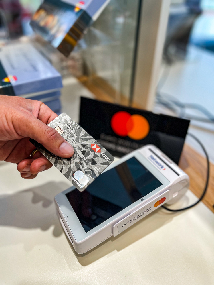 Carte Mastercard HSBC World Elite-13