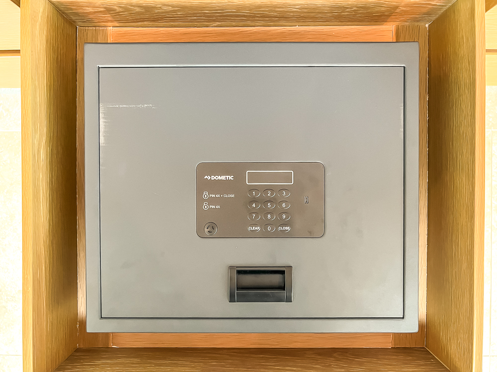 The Ritz Carlton Maldives Fari Islands