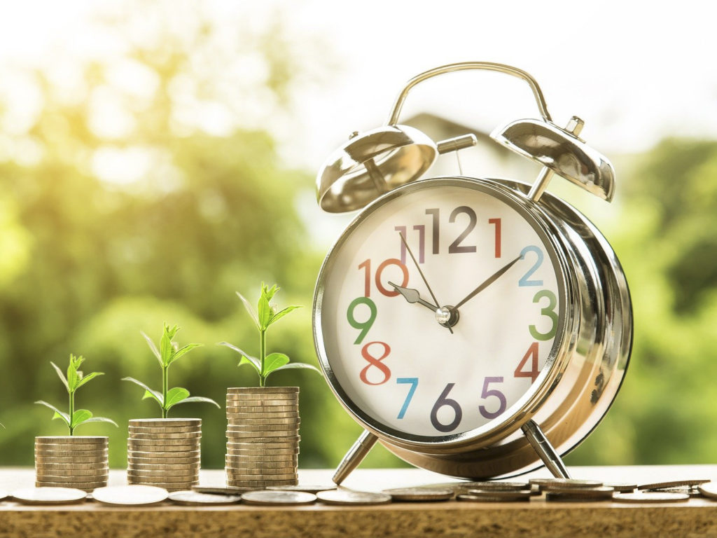 Le Temps et les intérêts