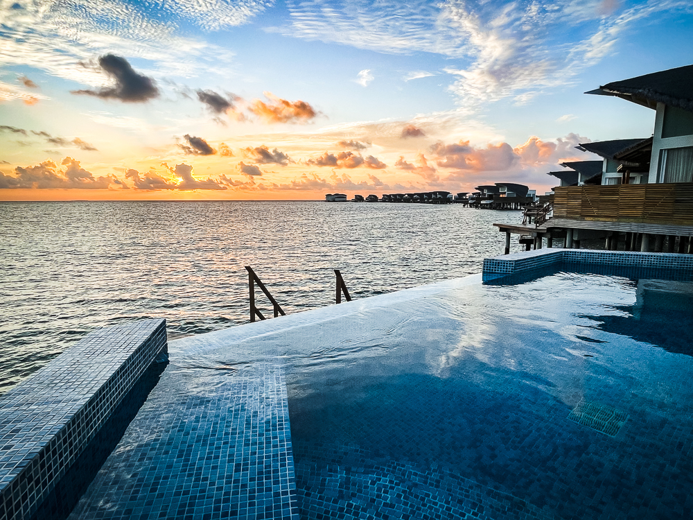 JW Marriott Maldives Resort & Spa