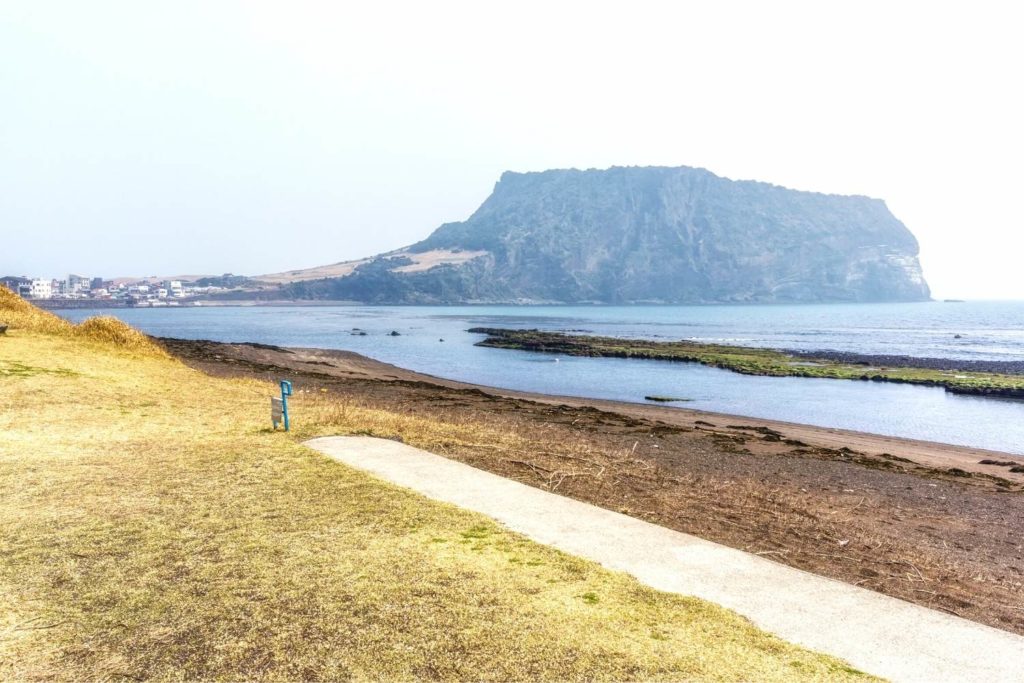 Pic Seongsan Ilchulbong