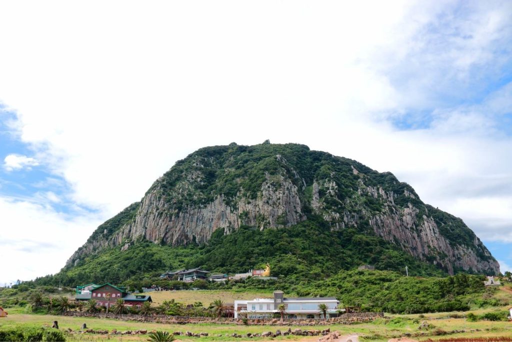 Sanbangsan Jeju