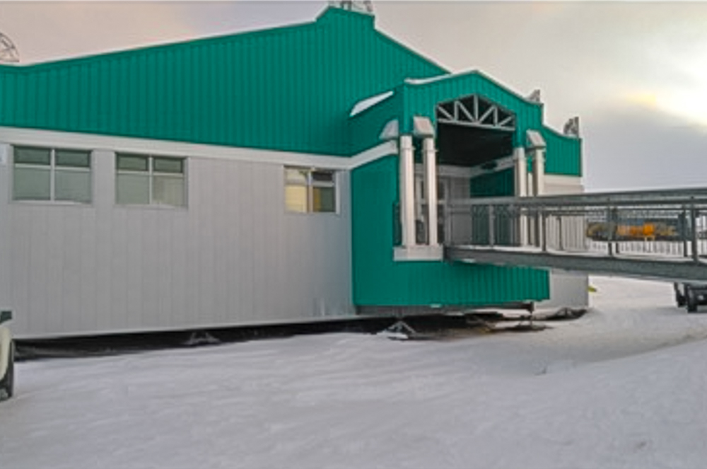 Le dispensaire de Tasiujaq qui fait office de CLSC - Crédit Photo Gabriel Lacoste-Piotte