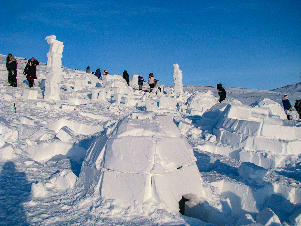 Concours digloos en bordure de Kangirsuk - Crédit Photo Steven Roberge