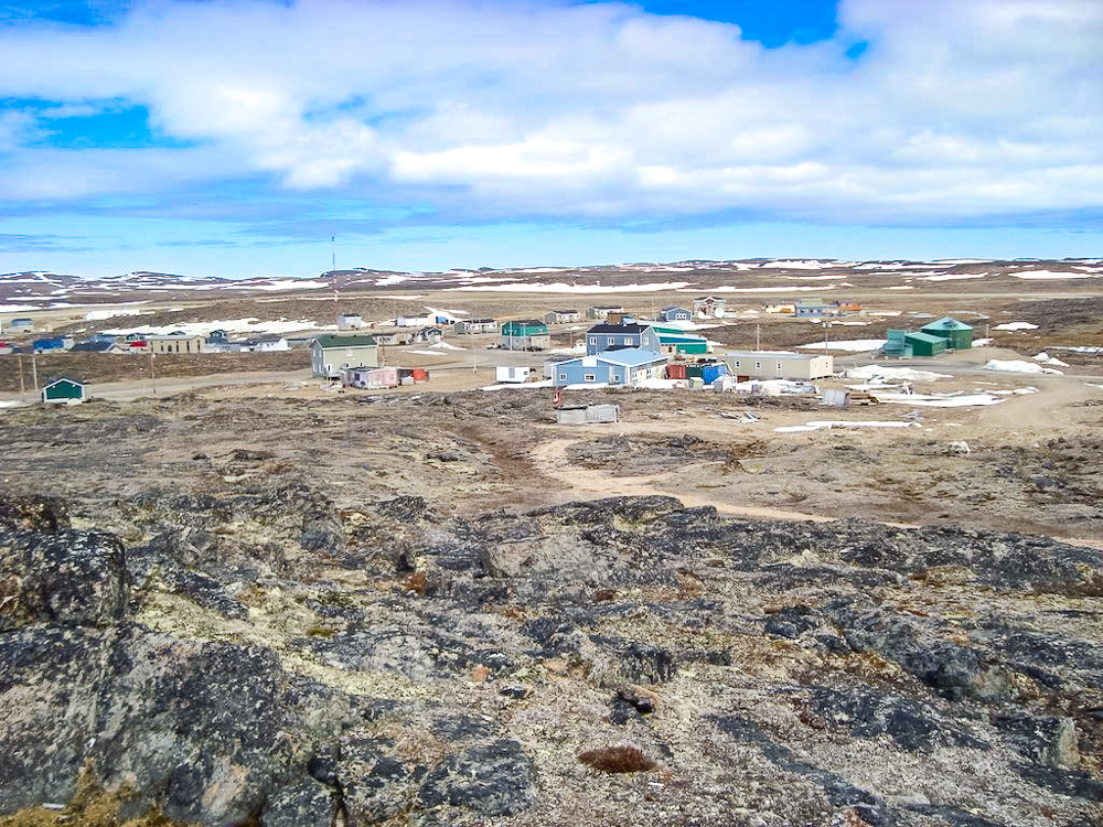 Vue panoramique sur Quaqtaq - Crédit Photo String fixer