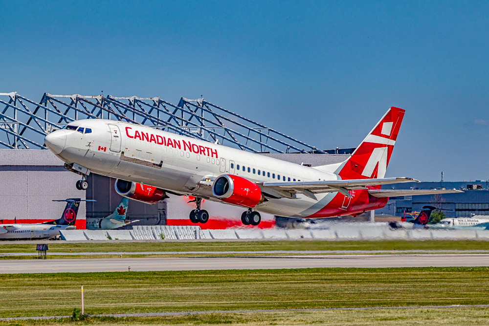 Un avion aux couleurs de Canadian North - Crédit Photo Joël Serre