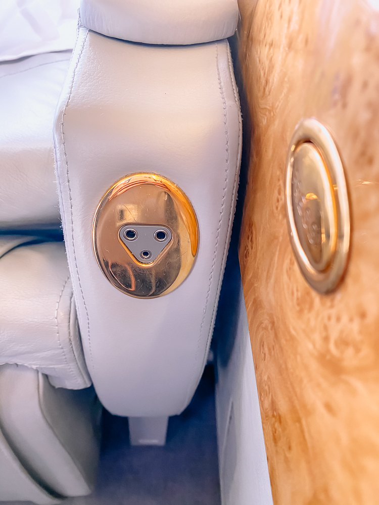 DXB YYZ Emirates First Class