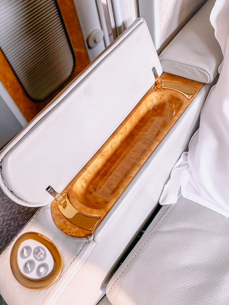 DXB YYZ Emirates First Class