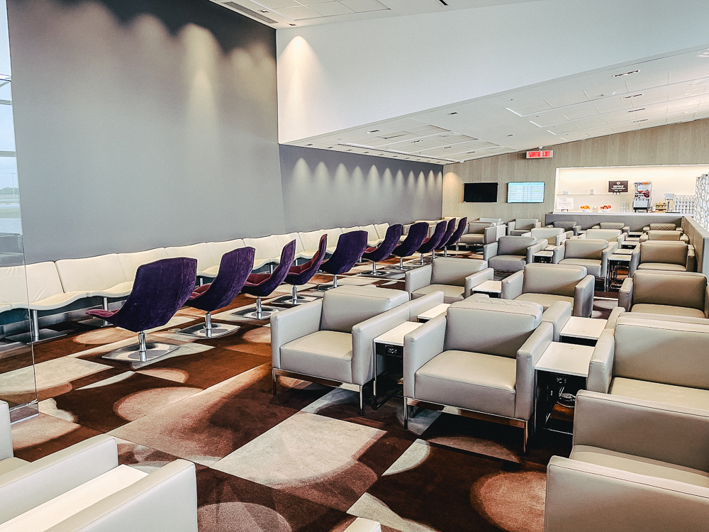 Salon Banque Nationale YUL-15