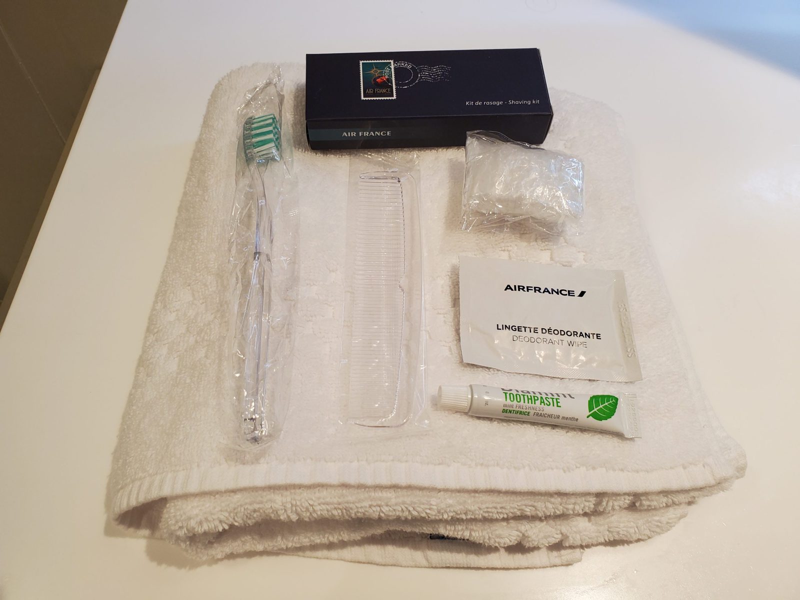 Air France lounge CDG Terminal 2E Hall L