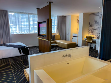 W montreal Hotel Marriott