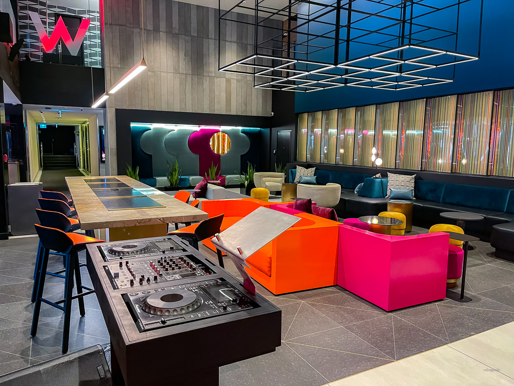 W montreal Hotel Marriott