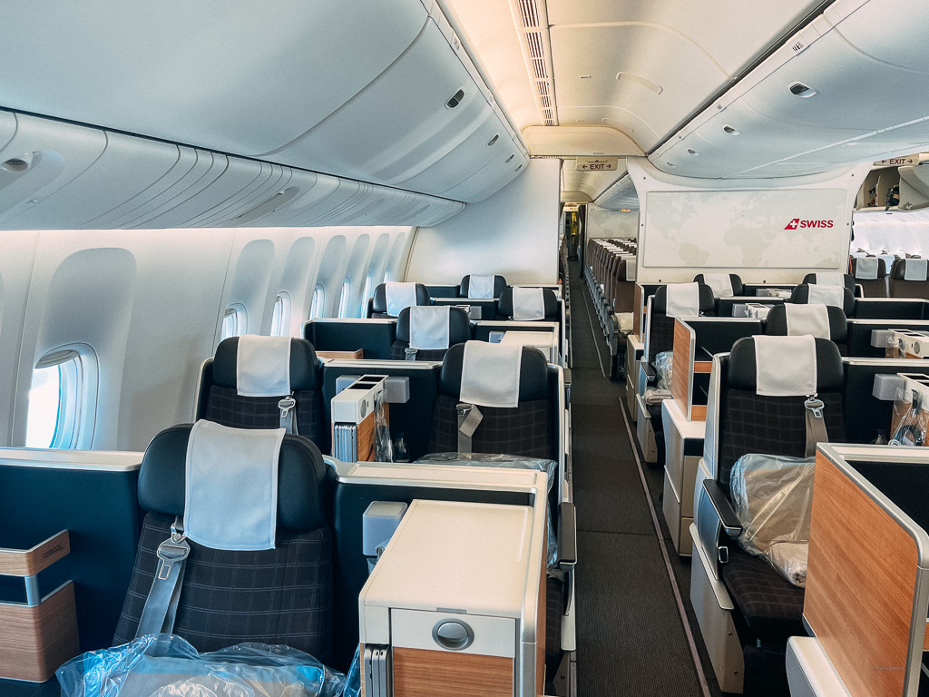 Swiss Business ZRH DXB