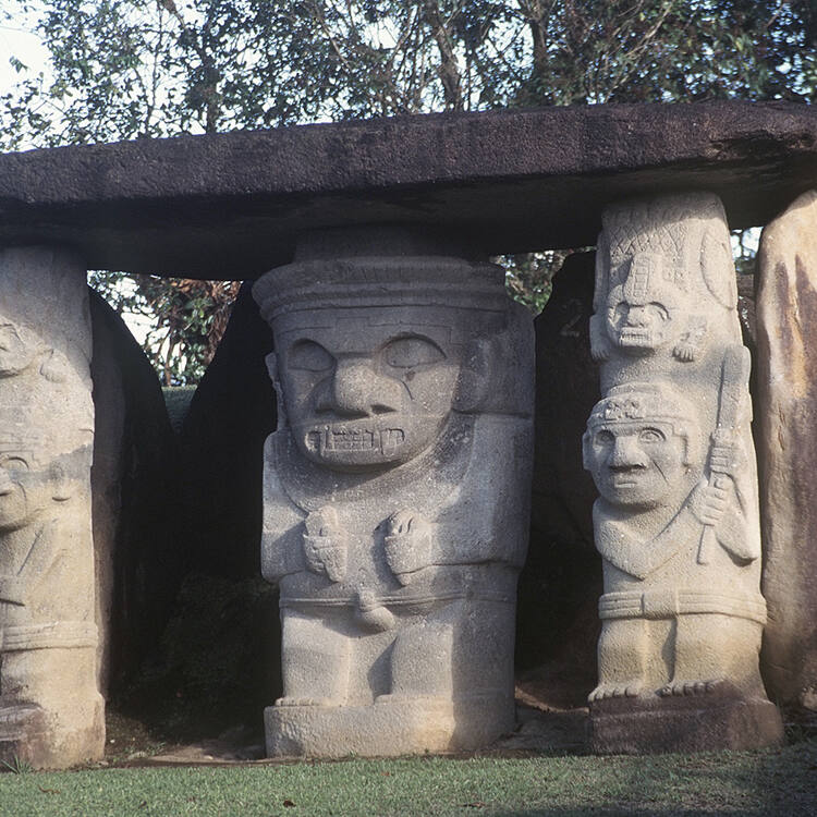 9. Parc archéologique de San Augustin - Sacred Sites