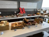 Calgary Airport Marriott In Terminal Hotel M Club Buffet