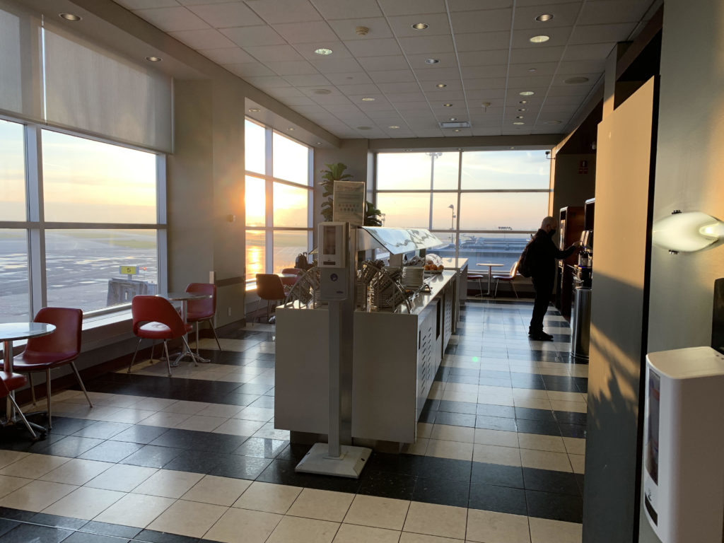 Salon Domestique Yul Feuille D Érable Buffet