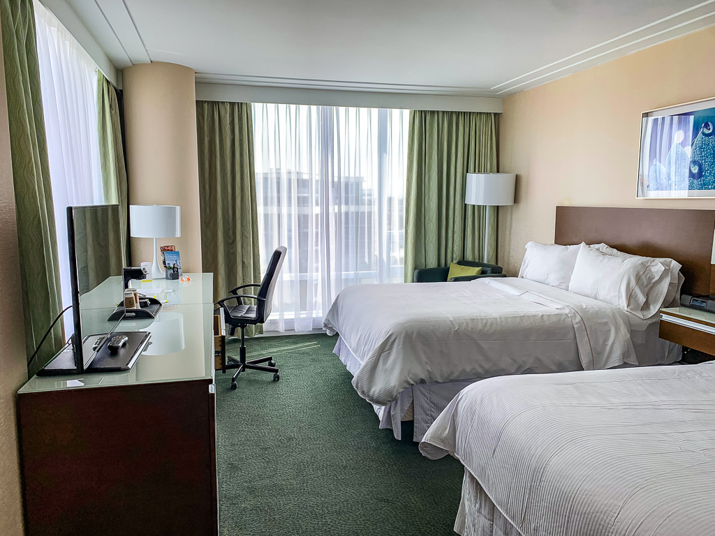 The Westin Wall Centre Vancouver Airport 05