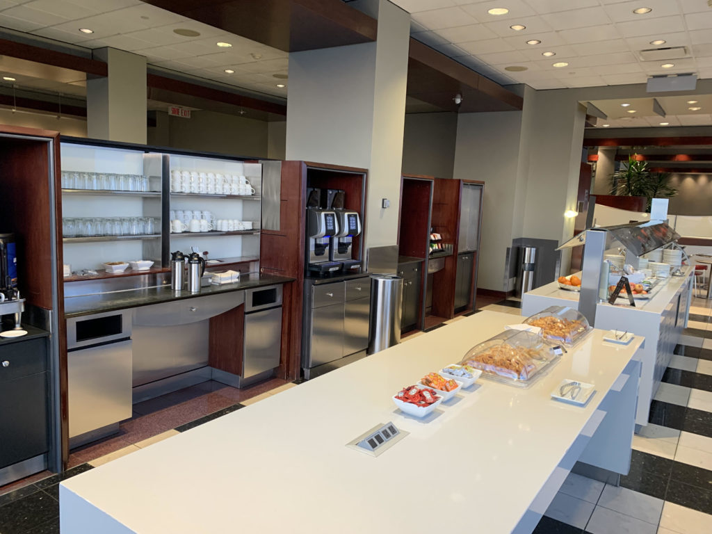 Yul Salon Feuille Érable Buffet