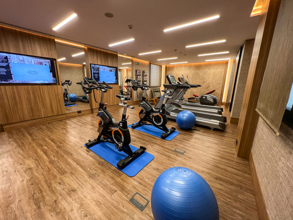 Gym 74 Querencia De Sevilla Autograph Collection Etienne