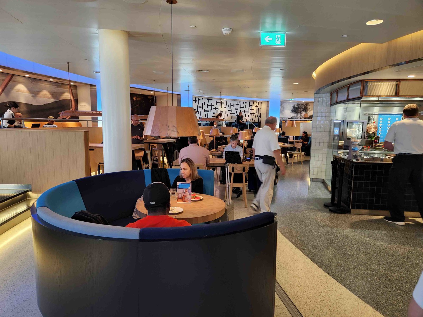 Klm Amsterdam Lounge Main Floor 2b
