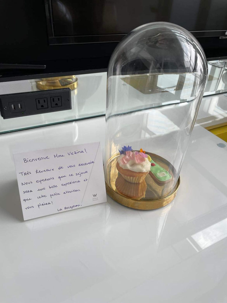 W Montreal Hotel Crédit Linda Vezina 01