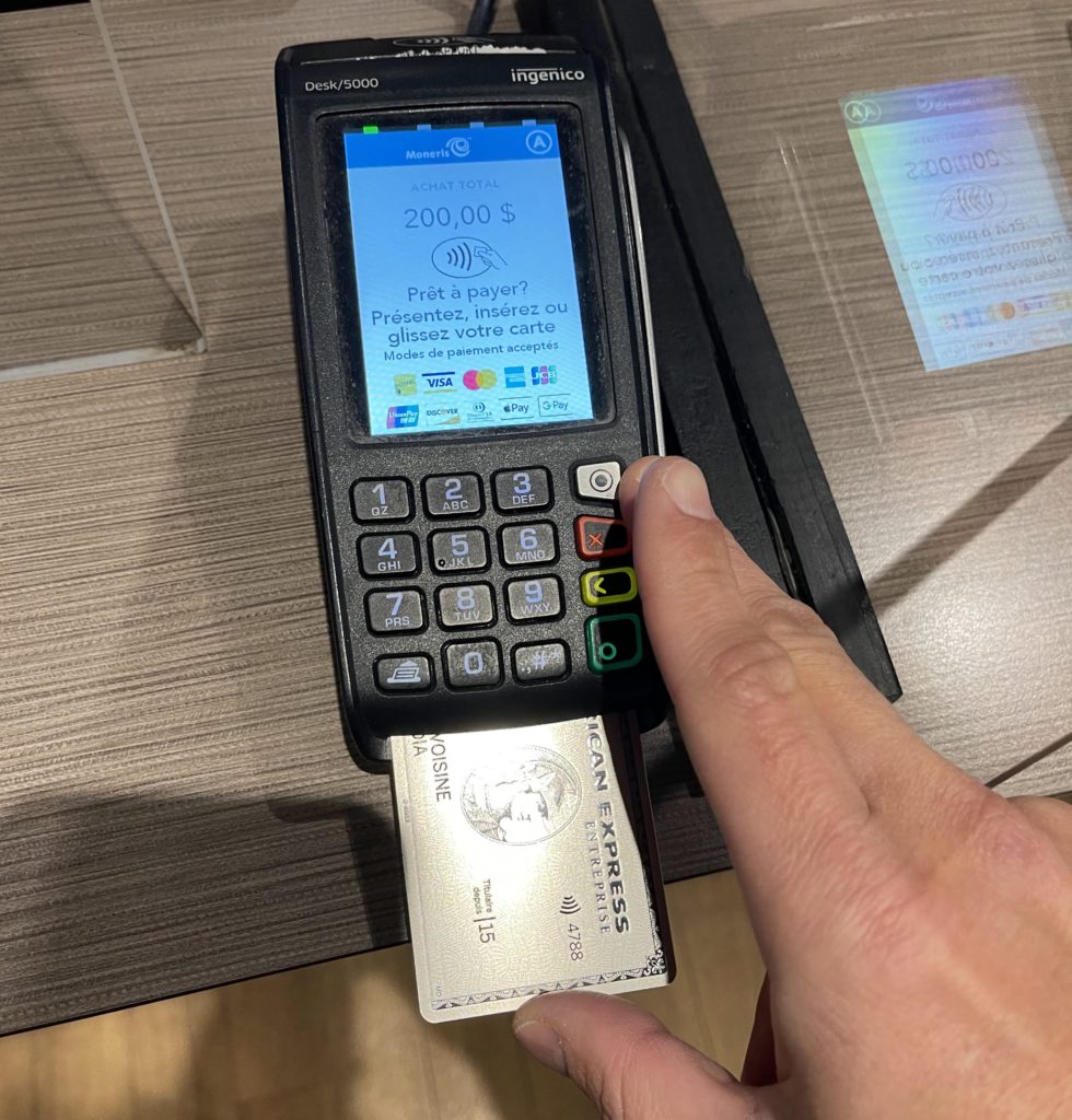 Centre Eaton Montreal Amex Paiement