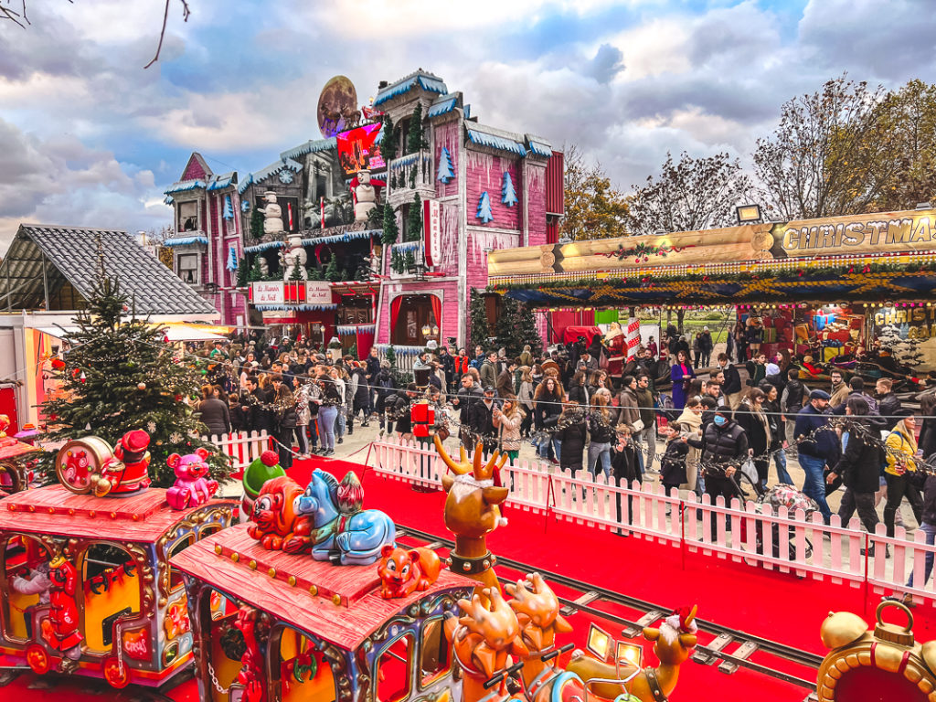 Marche Noel Paris 01