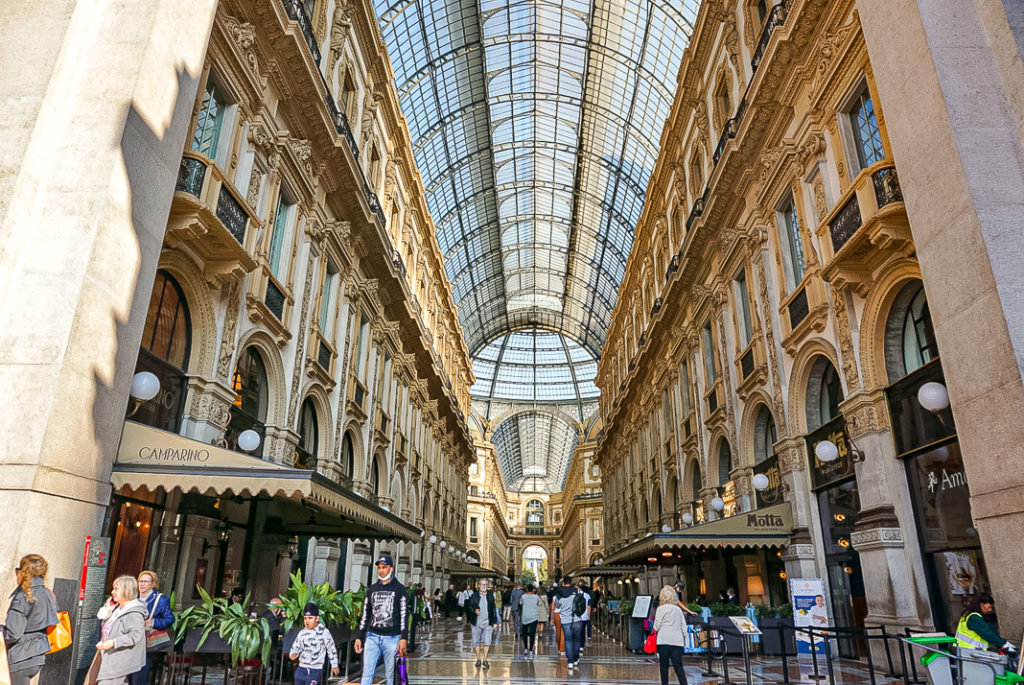 Milan Credit Marie Eve 07