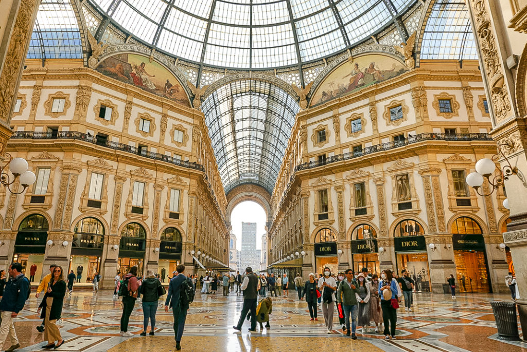 Milan Credit Marie Eve 15