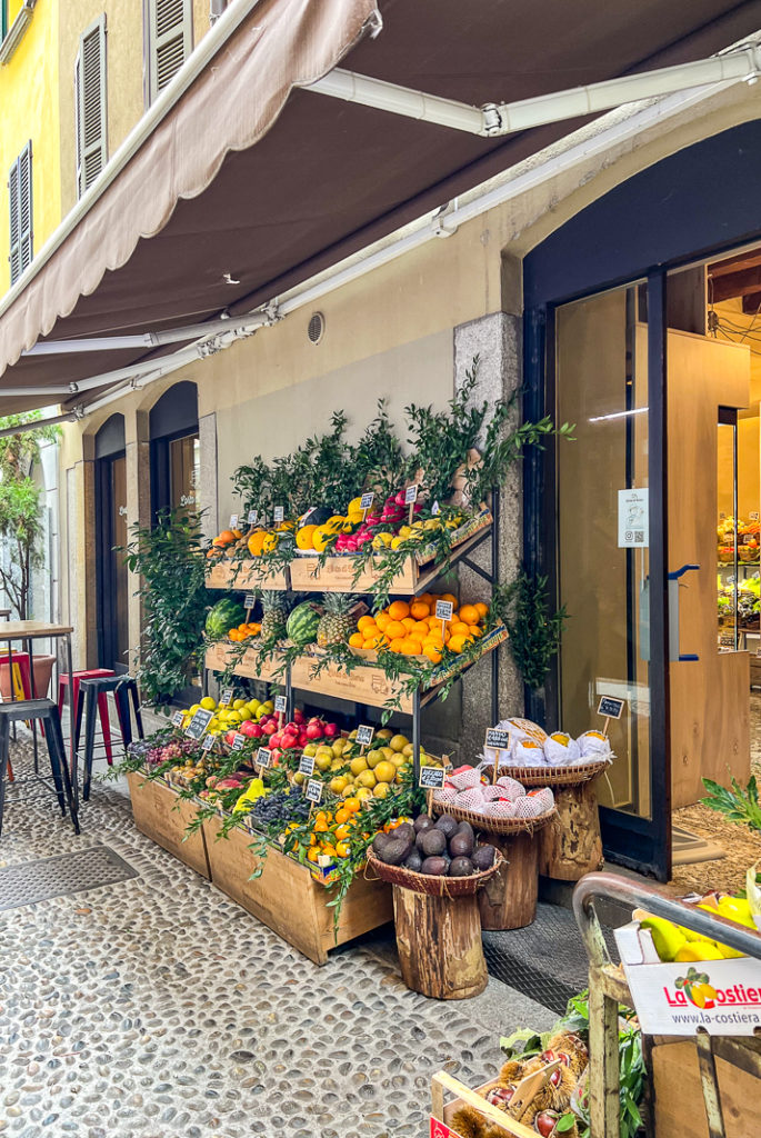 Milan Credit Marie Eve 72